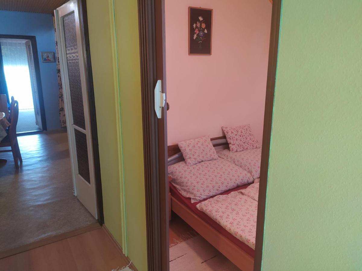 Vila Etus Vendeghaz Balatonfenyves Exteriér fotografie
